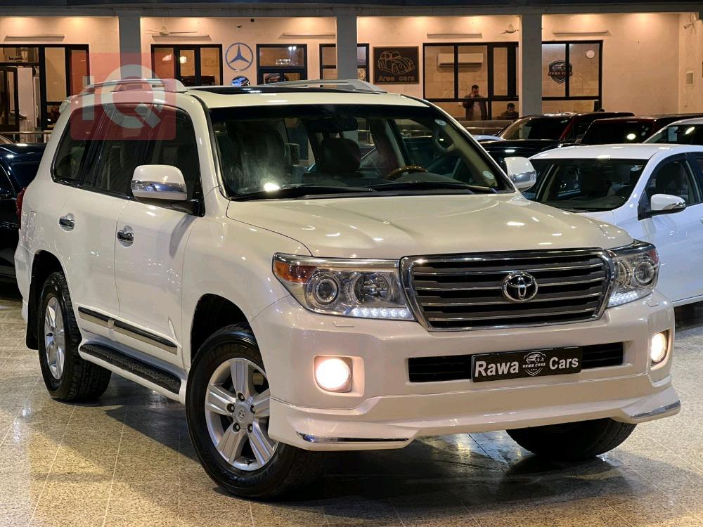 تويوتا لاندكروزر